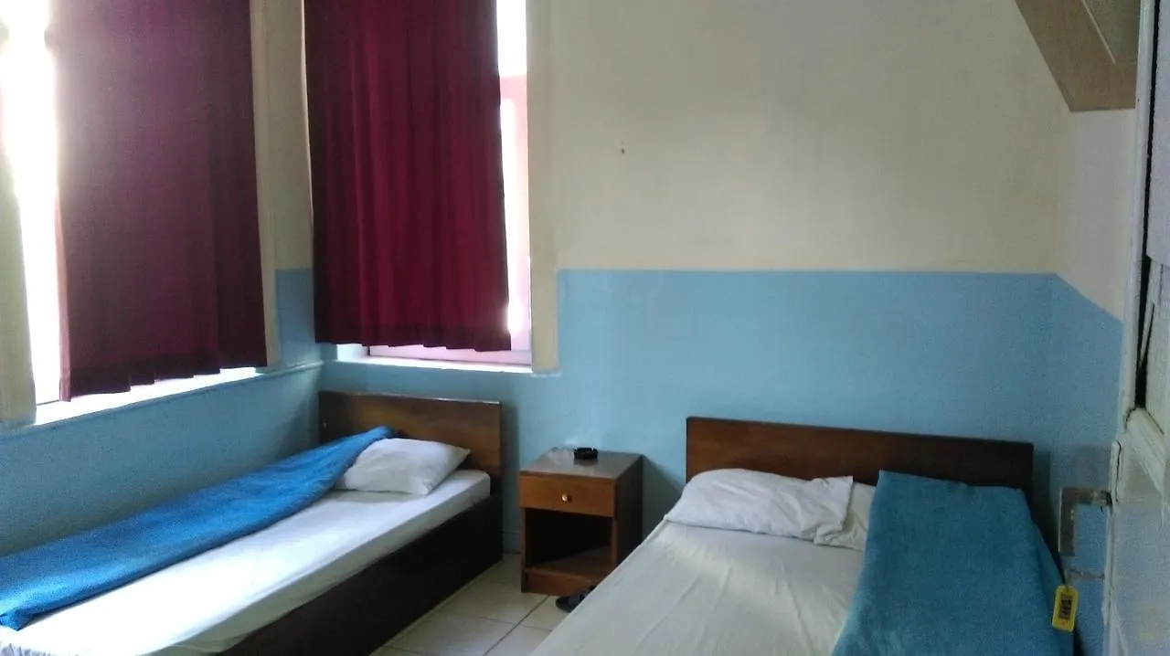 Sen Otel Smirne 0*,  Turchia